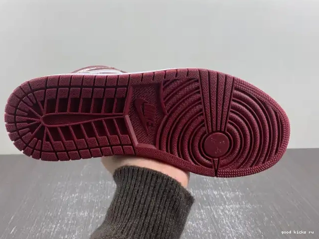 Red DZ5485-160 Air Team High Jordan 1 OG 0323